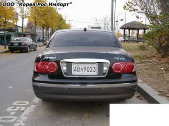 2004 Kia Opirus Pictures