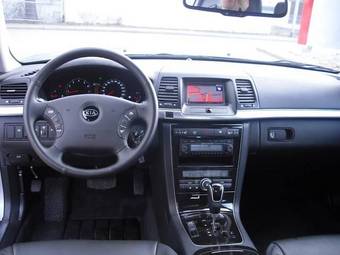 2009 Kia Opirus Pics