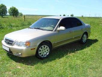 2004 Kia Optima Pictures