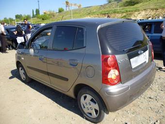 2010 Kia Picanto Photos