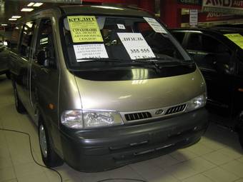 2004 Kia Pregio