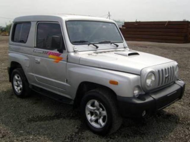 2002 Kia Retona