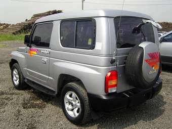 2002 Kia Retona Photos