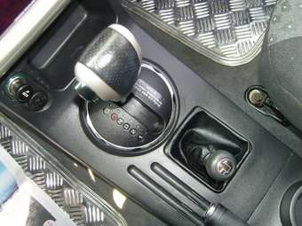 2002 Kia Retona Images