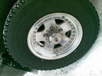 2002 Kia Retona Pictures