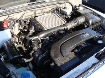 2002 Kia Retona Photos