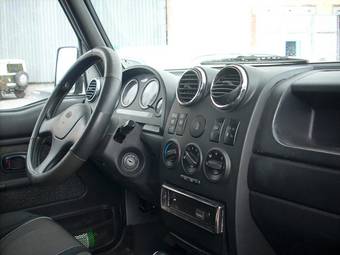 2003 Kia Retona Photos