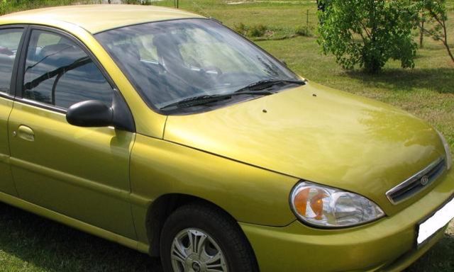 2001 Kia Rio