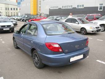 2001 Kia Rio Photos