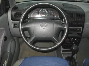 2001 Kia Rio Pictures