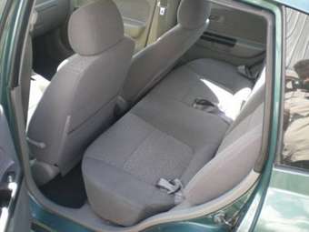 2002 Kia Rio Pictures