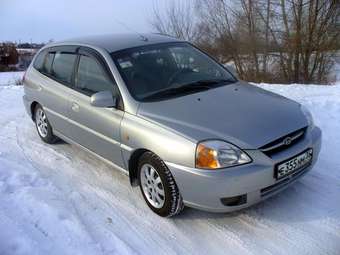2003 Kia Rio Pictures