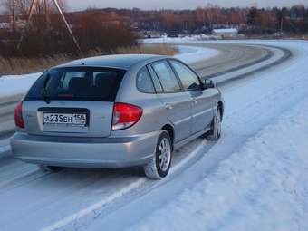 2003 Kia Rio Photos