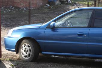 2003 Kia Rio Pics