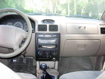 2003 Kia Rio For Sale