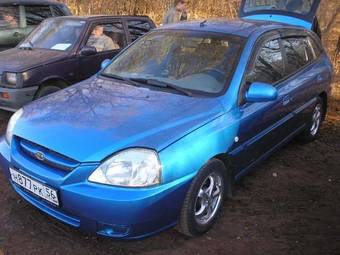 2003 Kia Rio Pictures