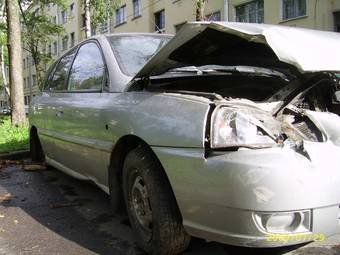 2003 Kia Rio Pictures