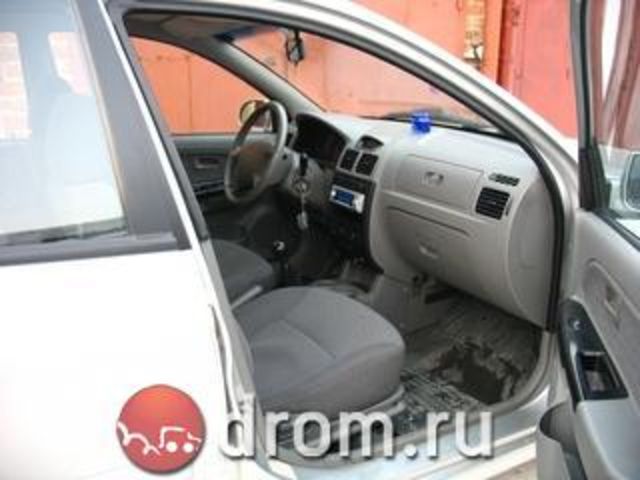 2004 Kia Rio