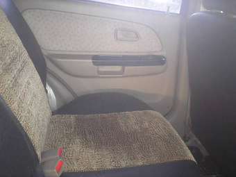 2004 Kia Rio Photos