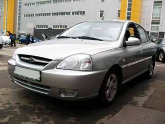 2004 Kia Rio Pictures