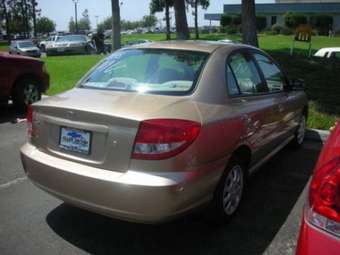 2004 Kia Rio Photos