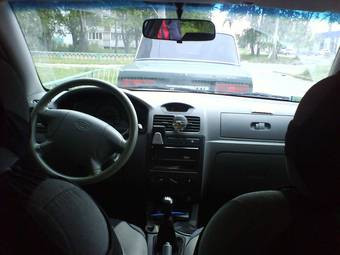 2004 Kia Rio Pics