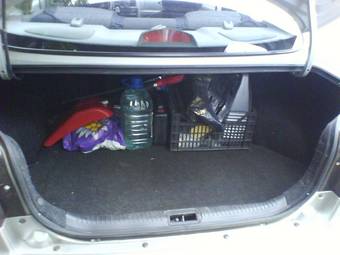 2004 Kia Rio Pictures