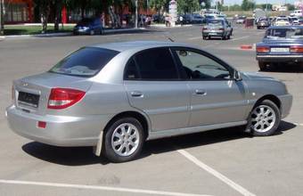 2004 Kia Rio Photos