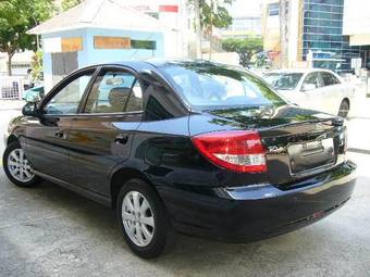 2005 Kia Rio Pictures