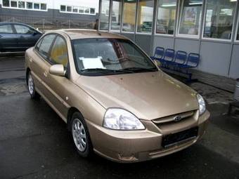 2005 Kia Rio Pictures