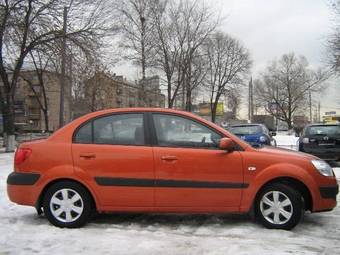 2006 Kia Rio Pictures