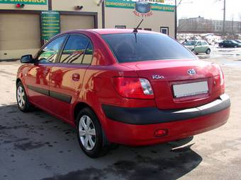 2006 Kia Rio Pictures