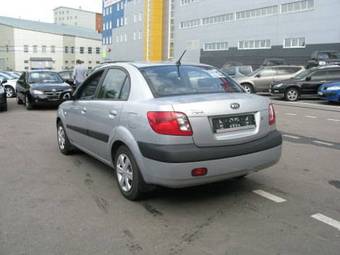 2006 Kia Rio Pictures