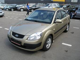 2006 Kia Rio Pictures