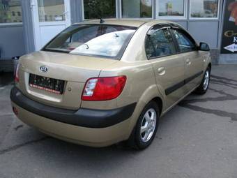 2006 Kia Rio Photos