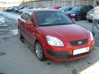 2006 Kia Rio Pictures