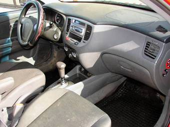2006 Kia Rio Pictures