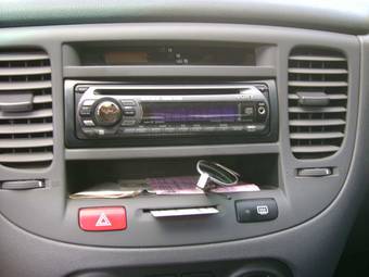 2007 Kia Rio Pictures