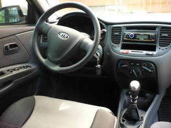 2007 Kia Rio Photos