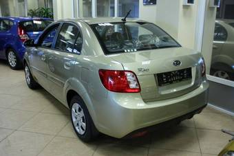 2009 Kia Rio Pictures