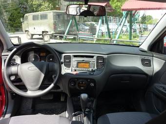 2009 Kia Rio Pictures
