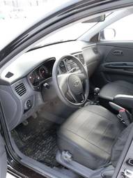 2010 Kia Rio Photos