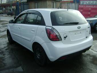 2010 Kia Rio Photos