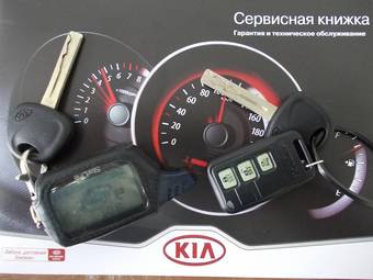 2010 Kia Rio Images