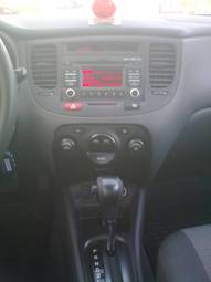 2010 Kia Rio Images