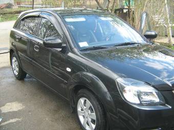 2010 Kia Rio Photos