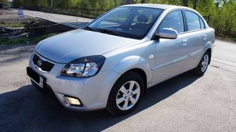 2010 Kia Rio Pictures