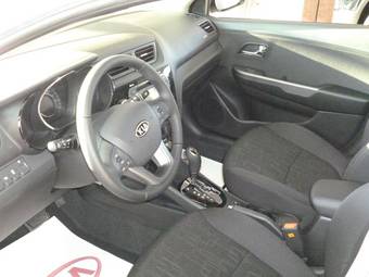 2011 Kia Rio Pics