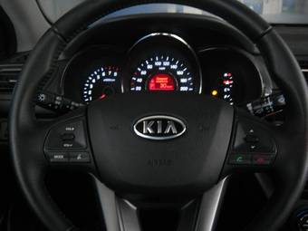 2011 Kia Rio Photos