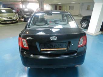 2011 Kia Rio Photos